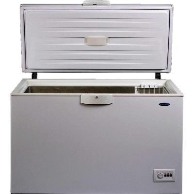 Ice King CFAP400 Lockable Chest Freezer in White